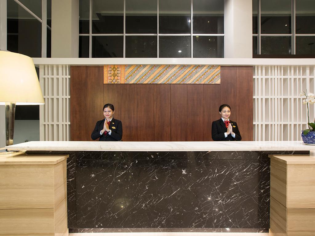 Hotel Santika Pekalongan Dış mekan fotoğraf
