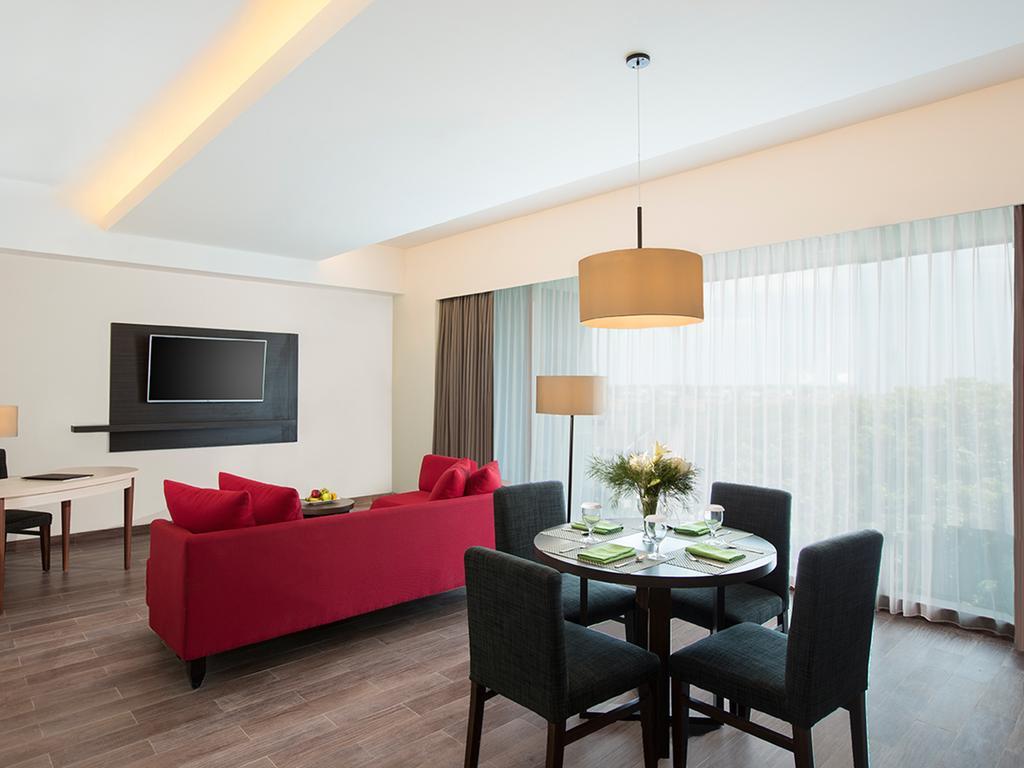 Hotel Santika Pekalongan Dış mekan fotoğraf