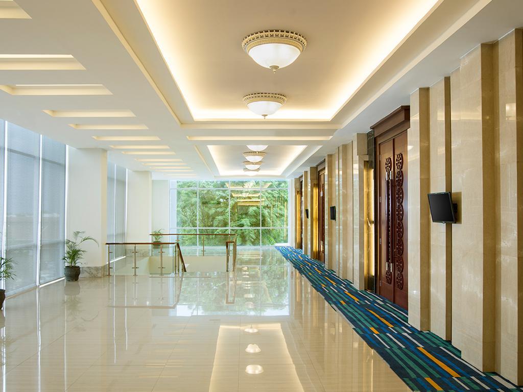 Hotel Santika Pekalongan Dış mekan fotoğraf
