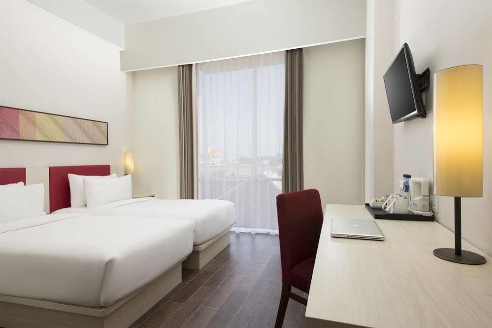 Hotel Santika Pekalongan Dış mekan fotoğraf